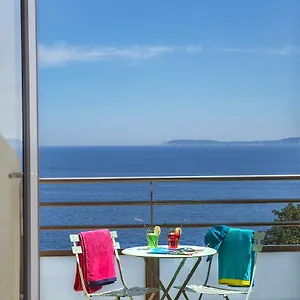 Hotel Hotel-club Du Domaine D'aiguebelle, Ussim ***
